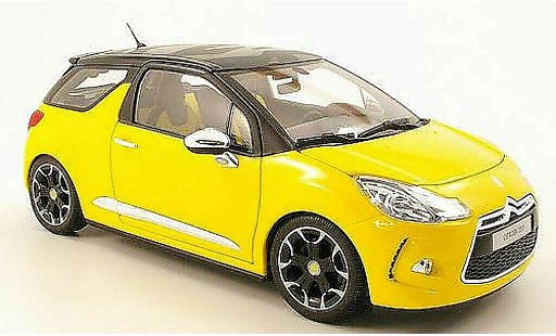 DS Automobiles DS3 Berline 1/18 Norev geel/zwart 2010 modelauto