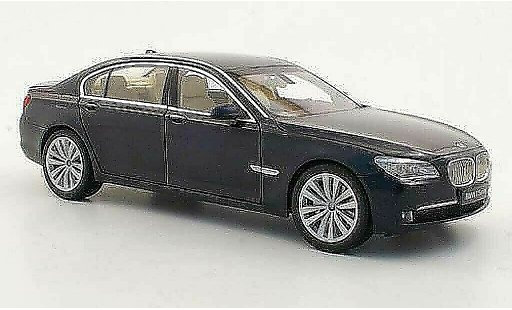 Bmw 750 F02 1/18 Kyosho Li blauw grijs modelauto