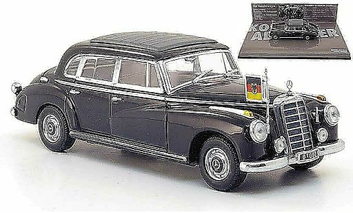 Mercedes 300 Base 1/43 Minichamps (W186III) Konrad Adenauer zwart 1955 modelauto