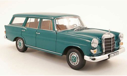 Mercedes 200 Base 1/18 Norev universal (w110) groen 1968 modelauto