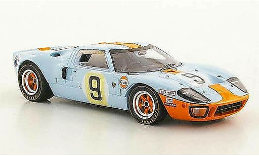 Ford GT40 Mk I 1/43 Spark GT 40 No.9 Gulf P.Rodriguez / L.Bianchi winnaarfahrzeug 24h Le Mans 1968 modelauto