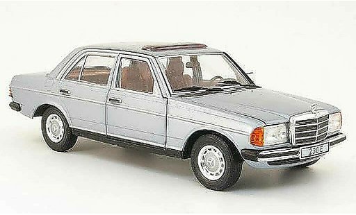 Mercedes 230 Coupe 1/18 Revell e (w123) metallic blauw modelauto