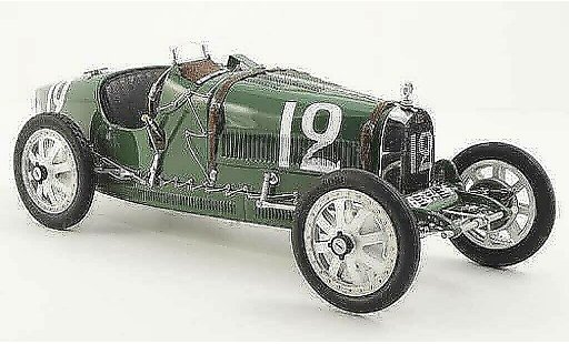 Bugatti 35 grand prix 1/18 CMC No.12 England modelauto
