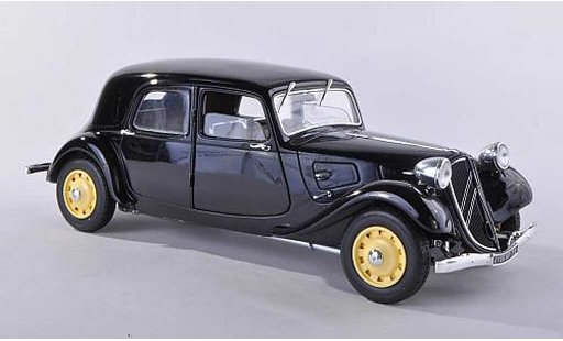 Citroen Traction 11 1/18 Solido B zwart 1938 modelauto