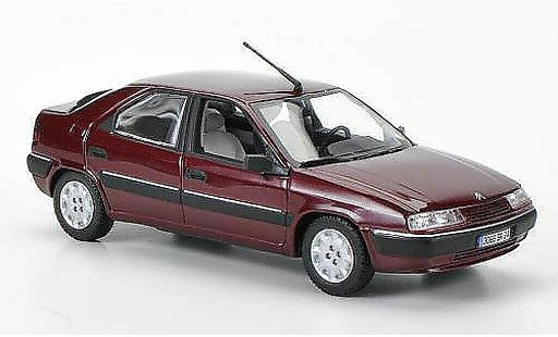 Citroen Xantia Berline 1/43 Norev rood 1993 modelauto
