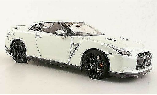 Nissan Skyline R35 1/18 Autoart GT-R wit modelauto