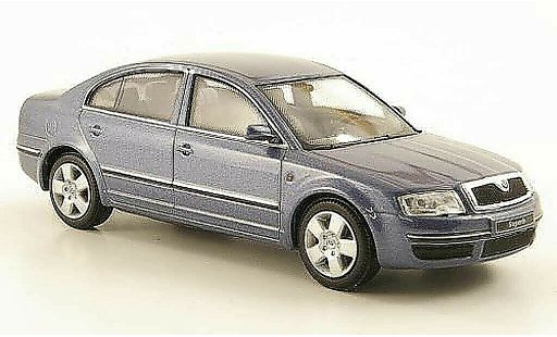 Skoda Superb Base 1/43 Abrex grijsblauw modelauto