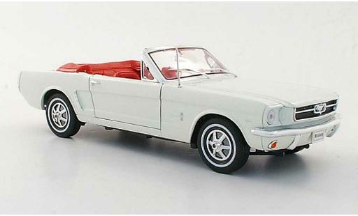 Ford Mustang Convertible 1/18 Welly Cabriolet wit modelauto