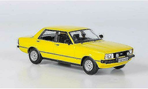 Ford Cortina S 1/43 Vanguards MkIV 2.0S geel modelauto