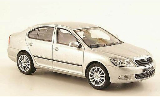 Skoda Octavia Base 1/43 Abrex grijs 2008 modelauto