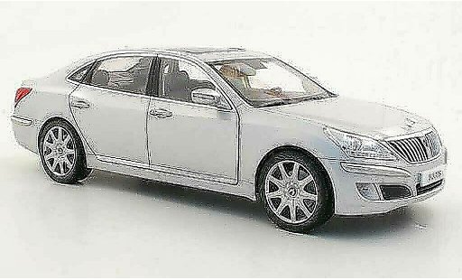 Hyundai Equus Base 1/18 Minikraft grijs metallic modelauto