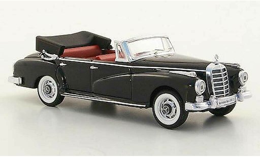 Mercedes 300 Cabriolet 1/43 Rio (W 189) zwart 1958 modelauto