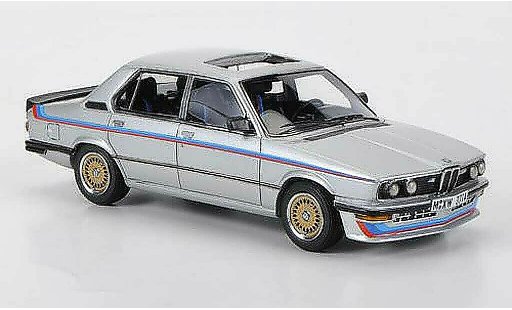 Bmw 535 m 1/43 Neo i (E12) grijs avec Motorsport-strepen 1978 modelauto