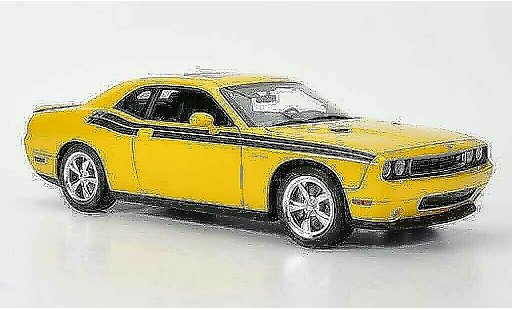 Dodge Challenger 2010 1/18 Highway 61 R/T geel met zwarter Dekoration modelauto