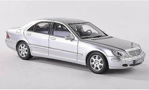 Mercedes W 220 Base 1/43 Spark S classe d modelauto