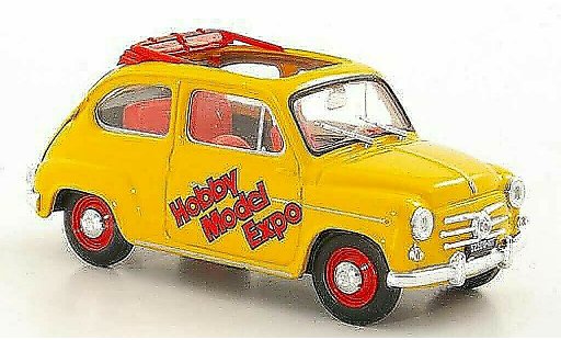 Fiat 600 D 1/43 Brumm Hobby Model Expo 2004 geoffnetes vouwdak modelauto