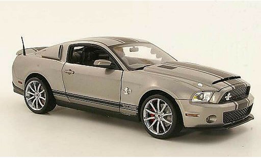 Shelby GT 500 2012 1/18 Shelby Collectibles Super Snake grijs/matzwart modelauto
