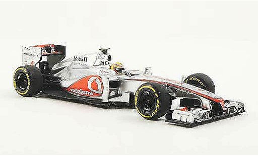 Mercedes CLA 2012 1/43 Minichamps Mercedes MP4-27 No.4 Vodafone L.Hamilton saison modelauto