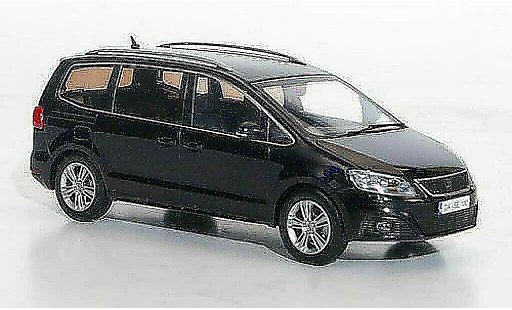 Seat Alhambra Base 1/43 Hachette zwart 2010 modelauto