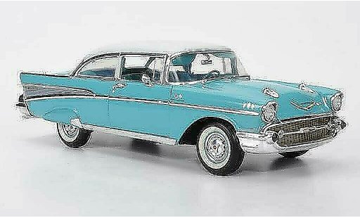 Chevrolet Bel Air Sedan 1/18 Highway 61 1957 grijs 2-portes modelauto
