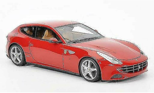 Ferrari FF Shooting Brake 1/18 MR Collection rood modelauto