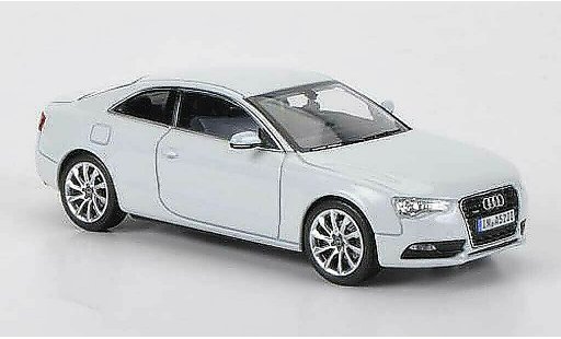 Audi A5 coupe 1/43 Norev wit 2011 modelauto