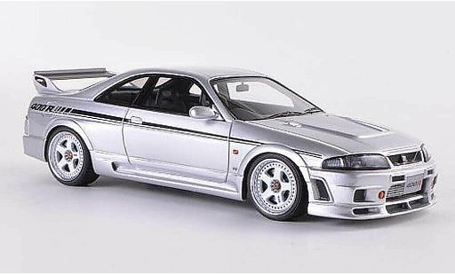 Nissan Skyline R33 1/43 HPI Nismo 400R grijs RHD modelauto