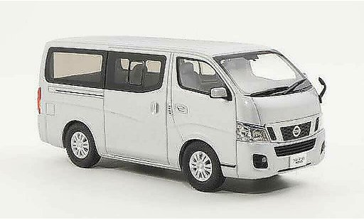 Nissan NV350 Base 1/43 Ebbro Caravan grijsgrijs RHD modelauto
