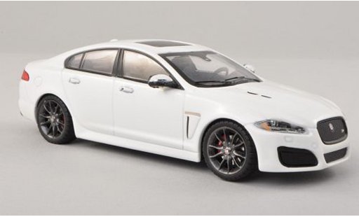 Jaguar XF R 1/43 IXO wit LHD 2010 modelauto