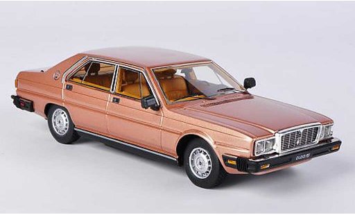 Maserati Quattroporte Base 1/43 Kess 4.9 gold 1983 modelauto