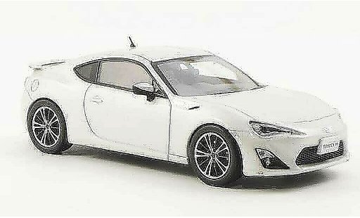 Toyota 86 2012 1/43 J Collection GT beperkt wit modelauto