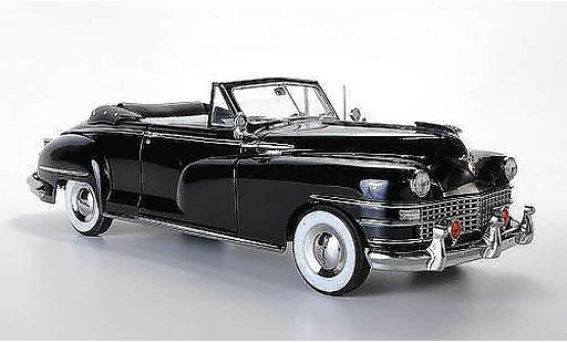Chrysler New Yorker Convertible 1/18 Signature 2-Door Cabriolet zwart 1948 modelauto