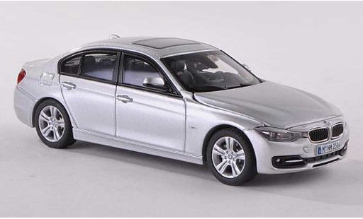 Bmw 330 berline 1/43 Paragon F30 d modelauto