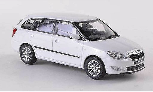 Skoda Fabia II 1/43 Abrex Combi wit Facelift 2010 modelauto