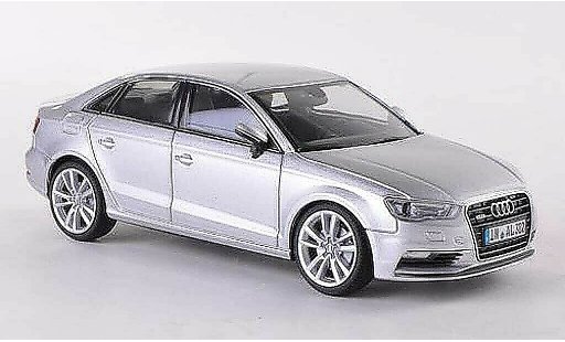 Audi A3 berline 1/43 Herpa Sedan grijs 2013 modelauto