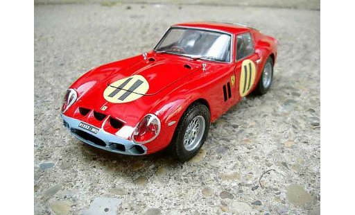 Ferrari 250 GTO 1963 1/18 Burago #11 modelauto
