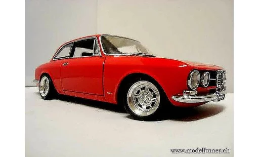 Alfa Romeo 1750 gtv 1/18 Autoart 1967 rood jantes alu 13 pouces modelauto