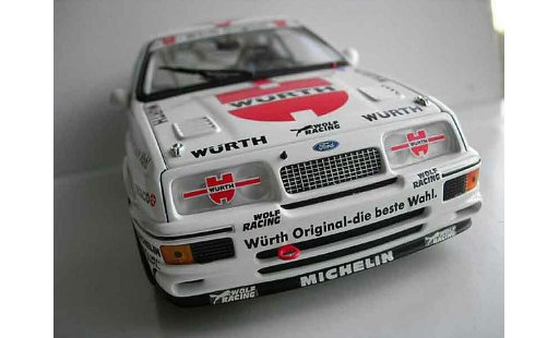 Ford Sierra RS 500 1/18 Minichamps a.hahne modelauto