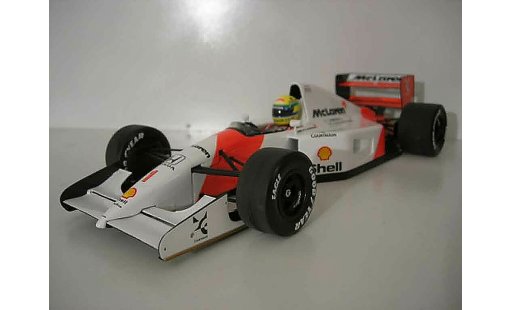 McLaren MP4 MP4/7 1/18 Minichamps /7 ayrton senna modelauto