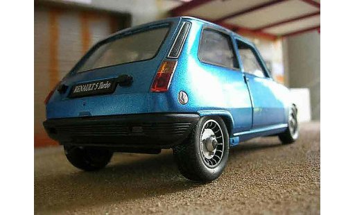 Renault 5 Alpine 1/18 Solido turbo modelauto