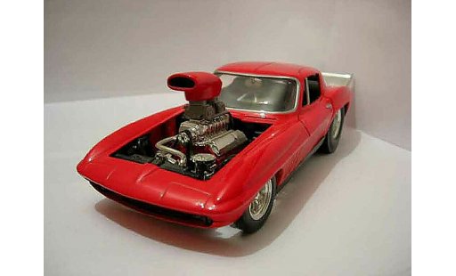 Chevrolet Corvette Coupe 1/18 Hot Wheels C2 rood 1965 modelauto