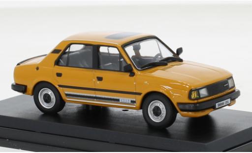Modelauto Skoda 120 Base L oranje 1984 1/43 Abrex