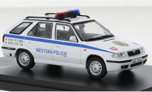 Modelauto Skoda Felicia FL Combi Mestska Policie 1998 1/43 Abrex