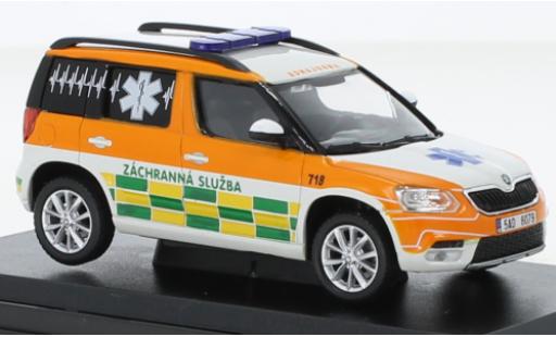Modelauto Skoda Yeti FL Pet-Medic 2013 1/43 Abrex