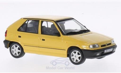 Modelauto Skoda Felicia 1.3 GLXi geel 1994 1/43 Abrex