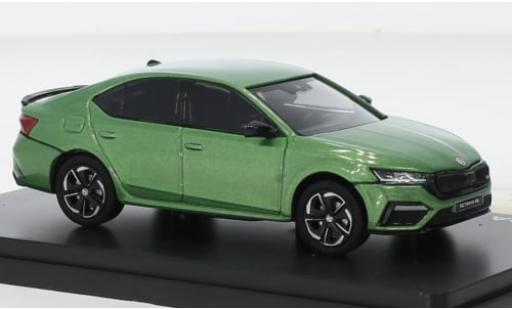 Modelauto Skoda Octavia RS IV metallic groen 2020 1/43 Abrex