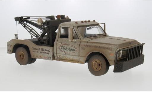 Modelauto Chevrolet C-30 wrecker Dually grijs 1969 1/18 ACME
