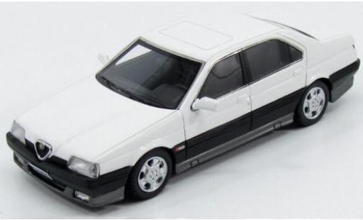 Modelauto Alfa Romeo 164 v6 3.0 12V wit 1/43 Kess