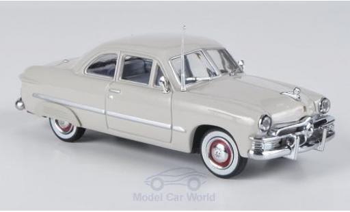 Modelauto Ford Custom Coupe grijs 1949 2-Door 1/43 American Heritage Models