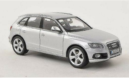 Audi Q5 suv 1/43 Schuco grijs 2012 modelauto